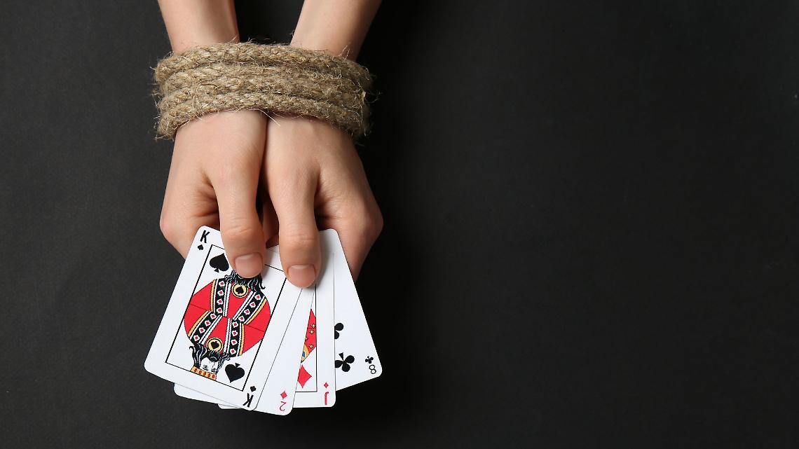 Allarme ludopatia online