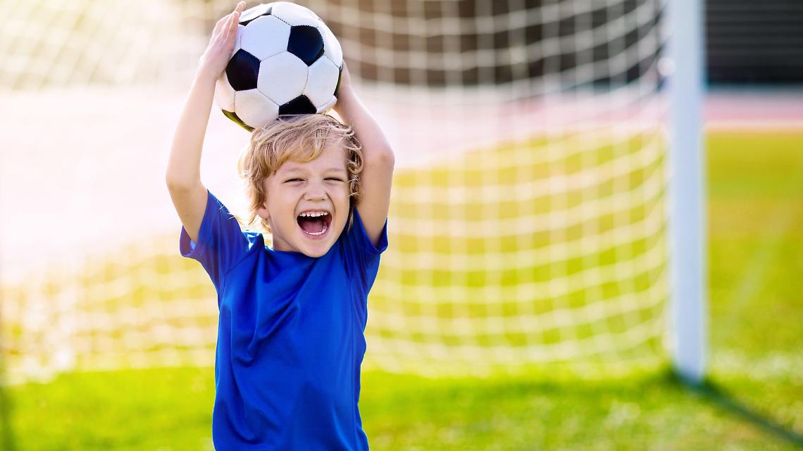 Nuova vita per il campo da calcio