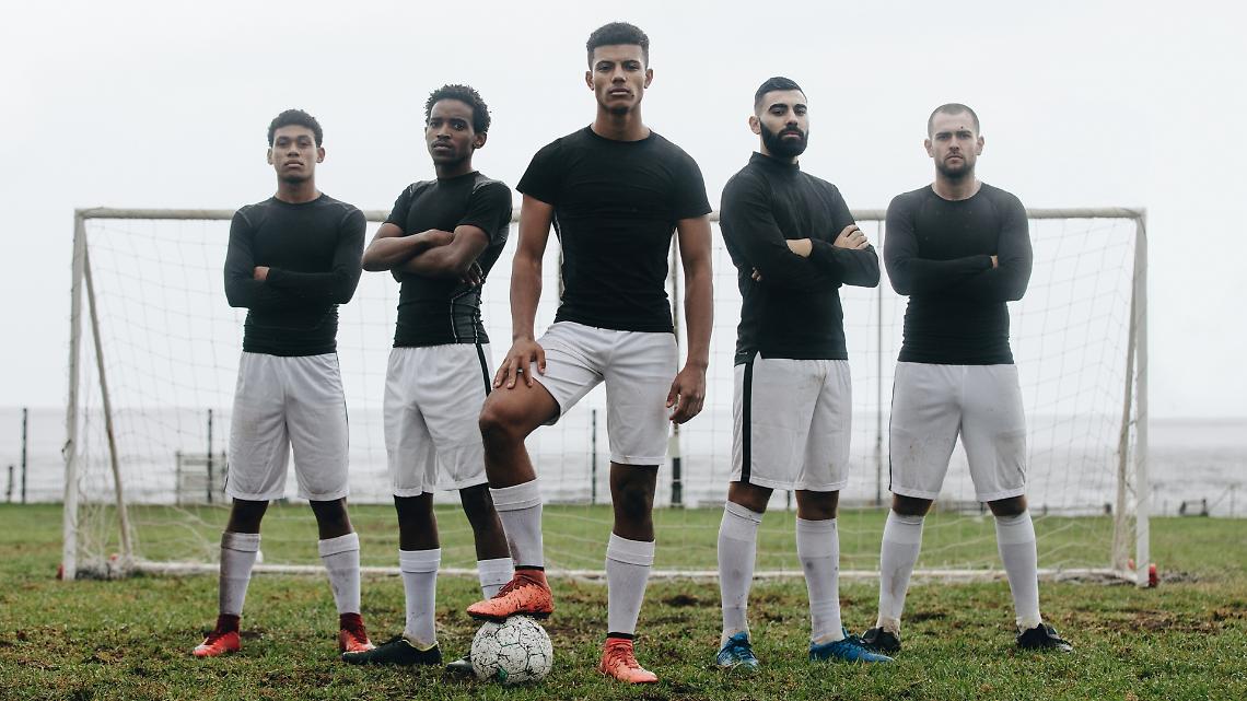 La squadra lascia il campo per insulti razzisti ad un calciatore e perde la partita a tavolino