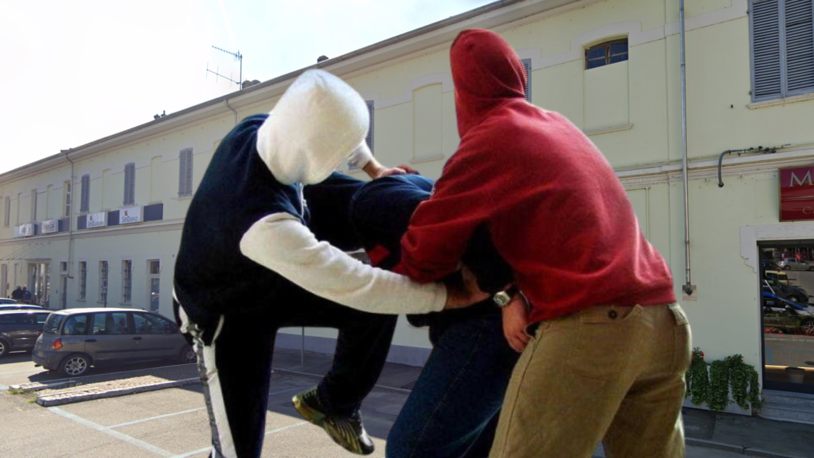 Inseguimenti, risse e sangue in piazza Rondolino: la Polizia indaga. Per il sindaco è ancora solo “percezione”?