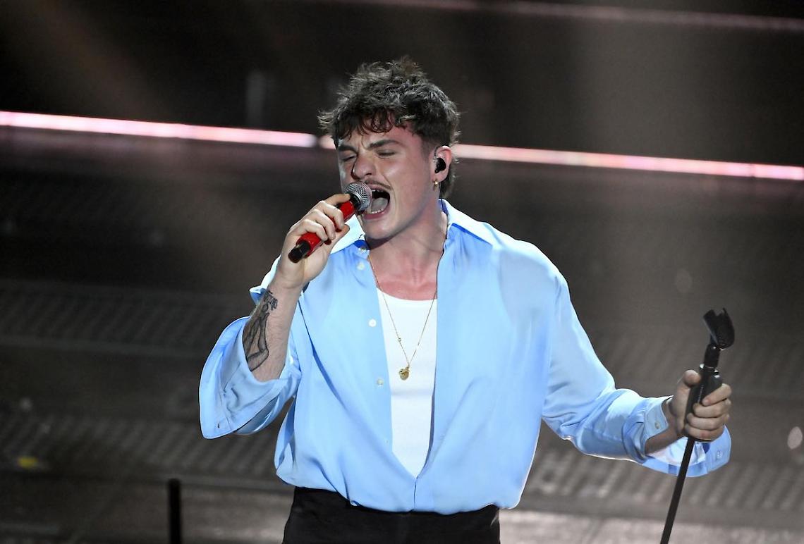 Sanremo 2025, la sfida continua: Olly e Fedez dominano YouTube e Spotify