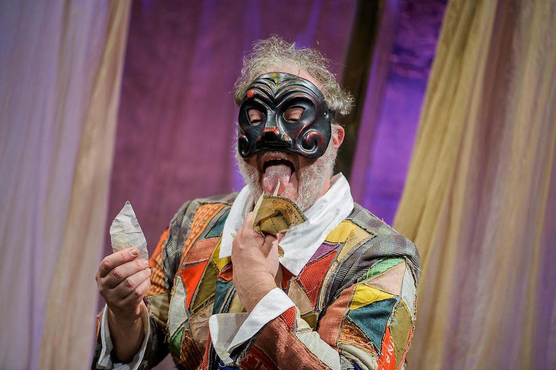Arlecchino si ribella!