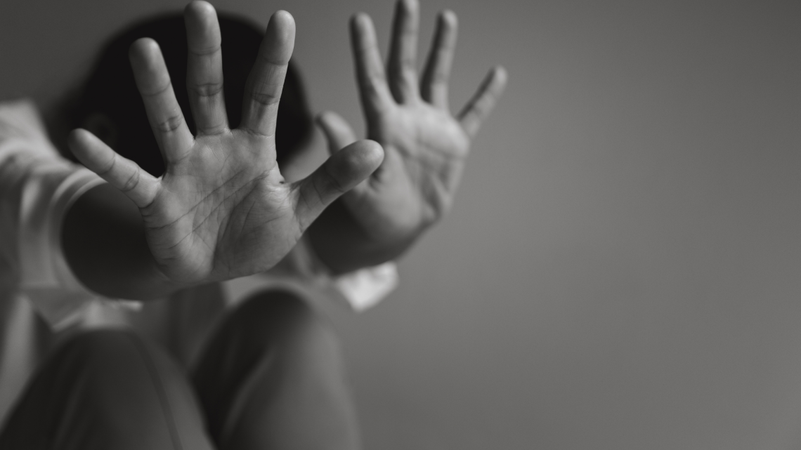 Massacrano madre e figlia per l’affitto: cinque indagati