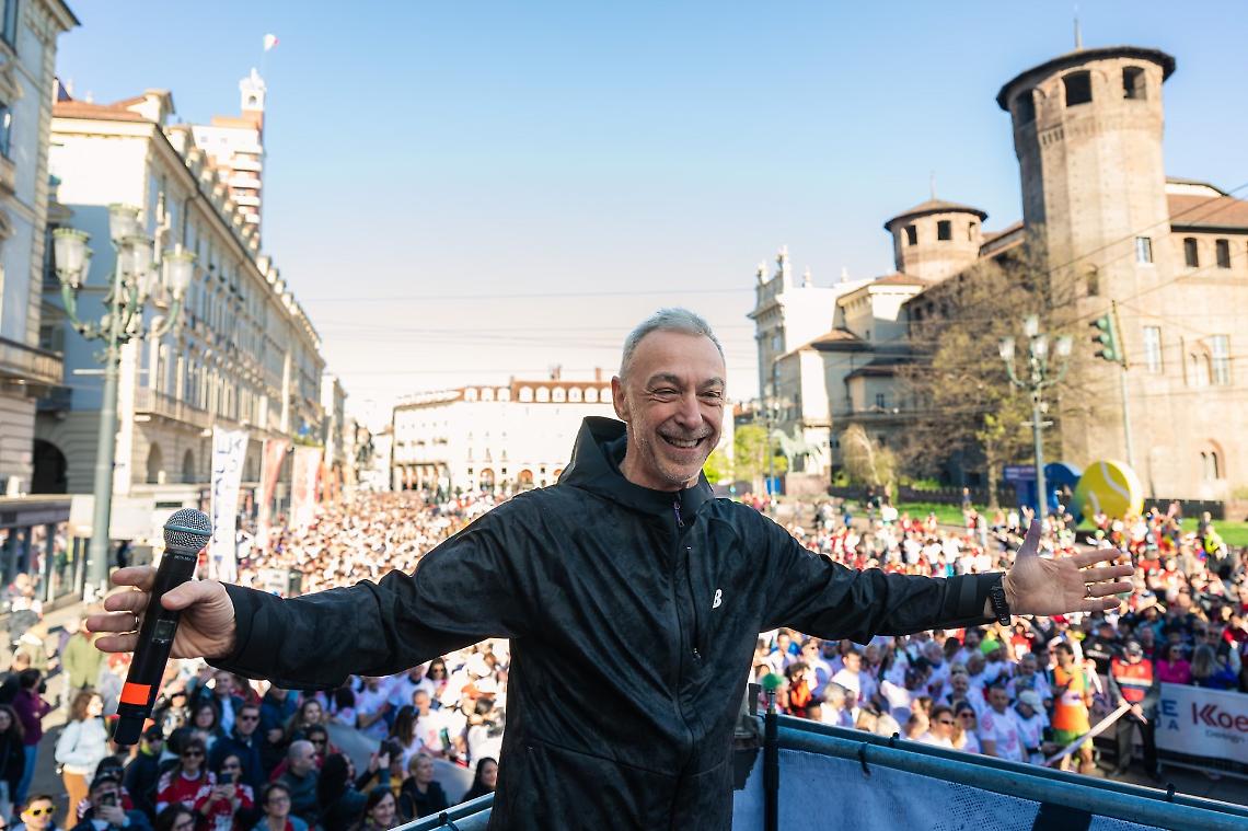 La Deejay Ten colora Torino: un successo di sport e allegria