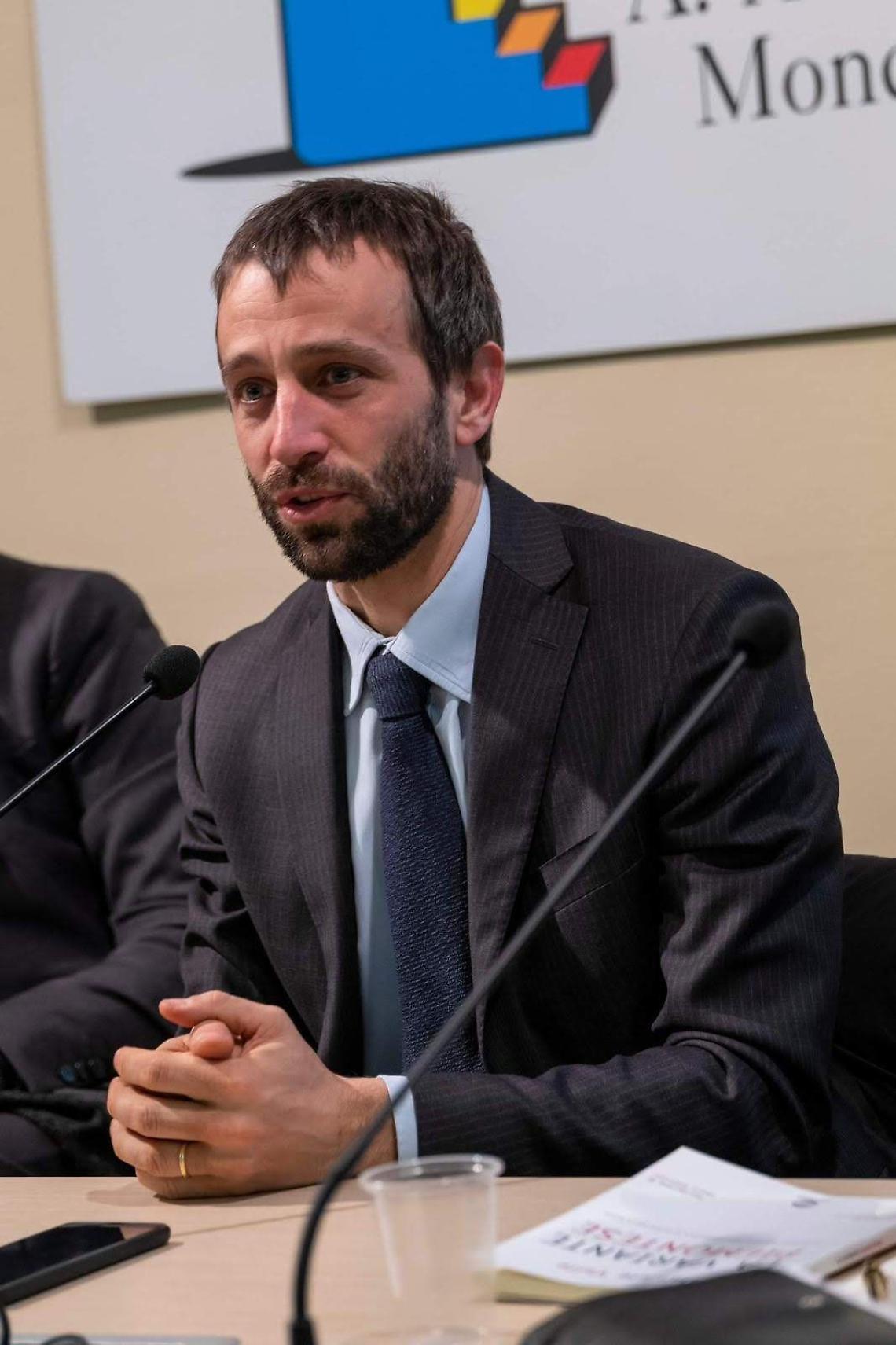Liste d’attesa in Piemonte: per una visita, provare nel 2026. O in Lombardia. O pregare