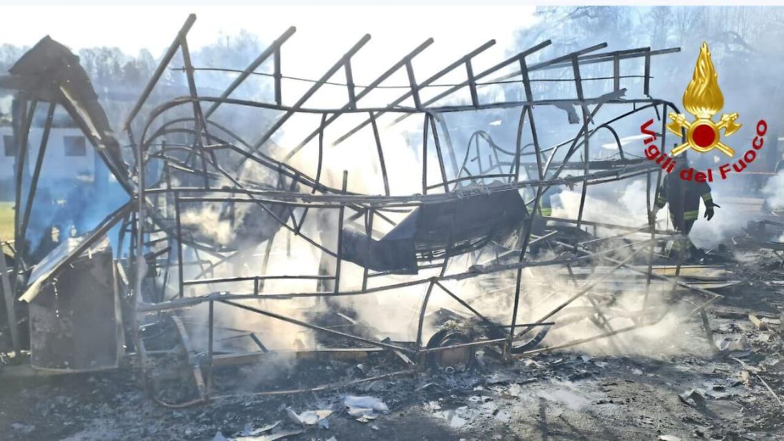 Incendio roulotte