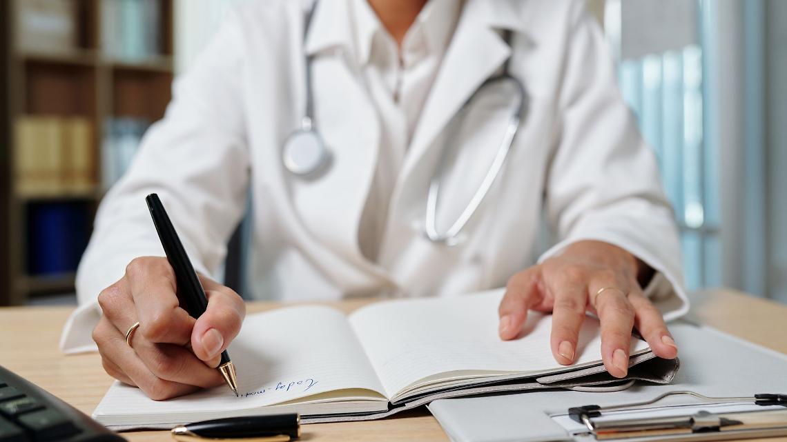 Polemica in Canavese: consigliere comunale denuncia all'Asl un medico di famiglia