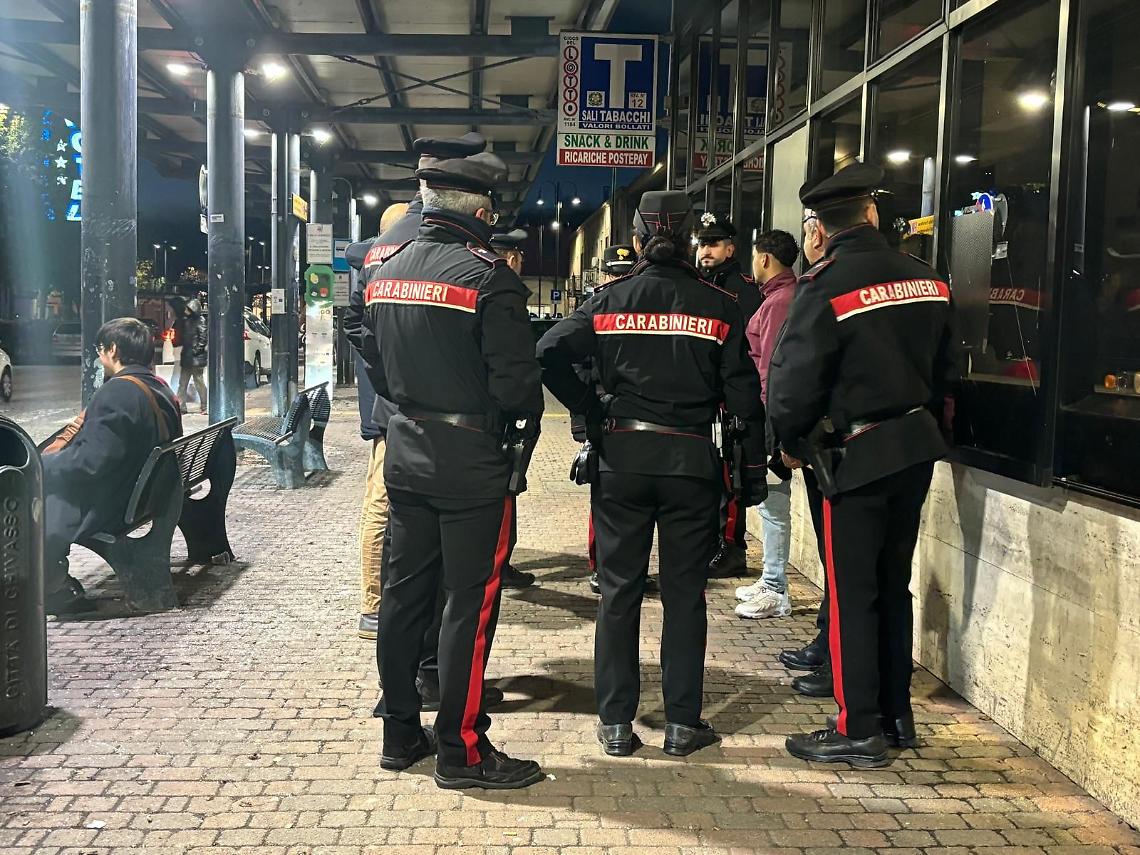 A Chivasso parte la sfida alla notte: raccolta firme per il Tavolo dedicato