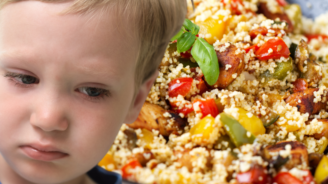 Pizza cancellata, cous cous imposto: bambini a digiuno, genitori furiosi
