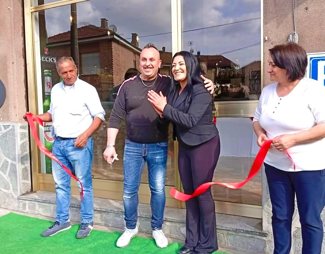 Scommettere su un sogno: Antonella e Massimo inaugurano "La Dolce Vita" 