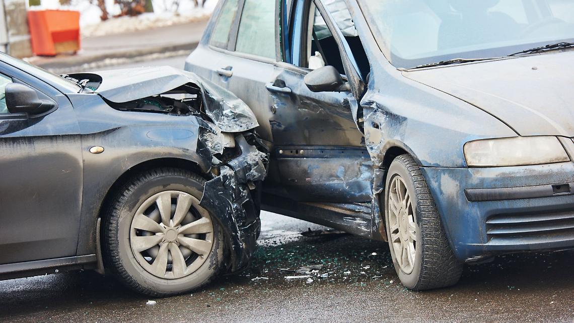 Scontro frontale a Rivalta di Torino