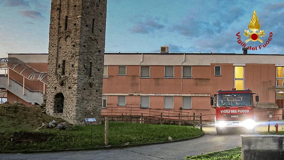 Dramma in Canavese: incendio nella notte in una struttura ricettiva, vittima tra le fiamme
