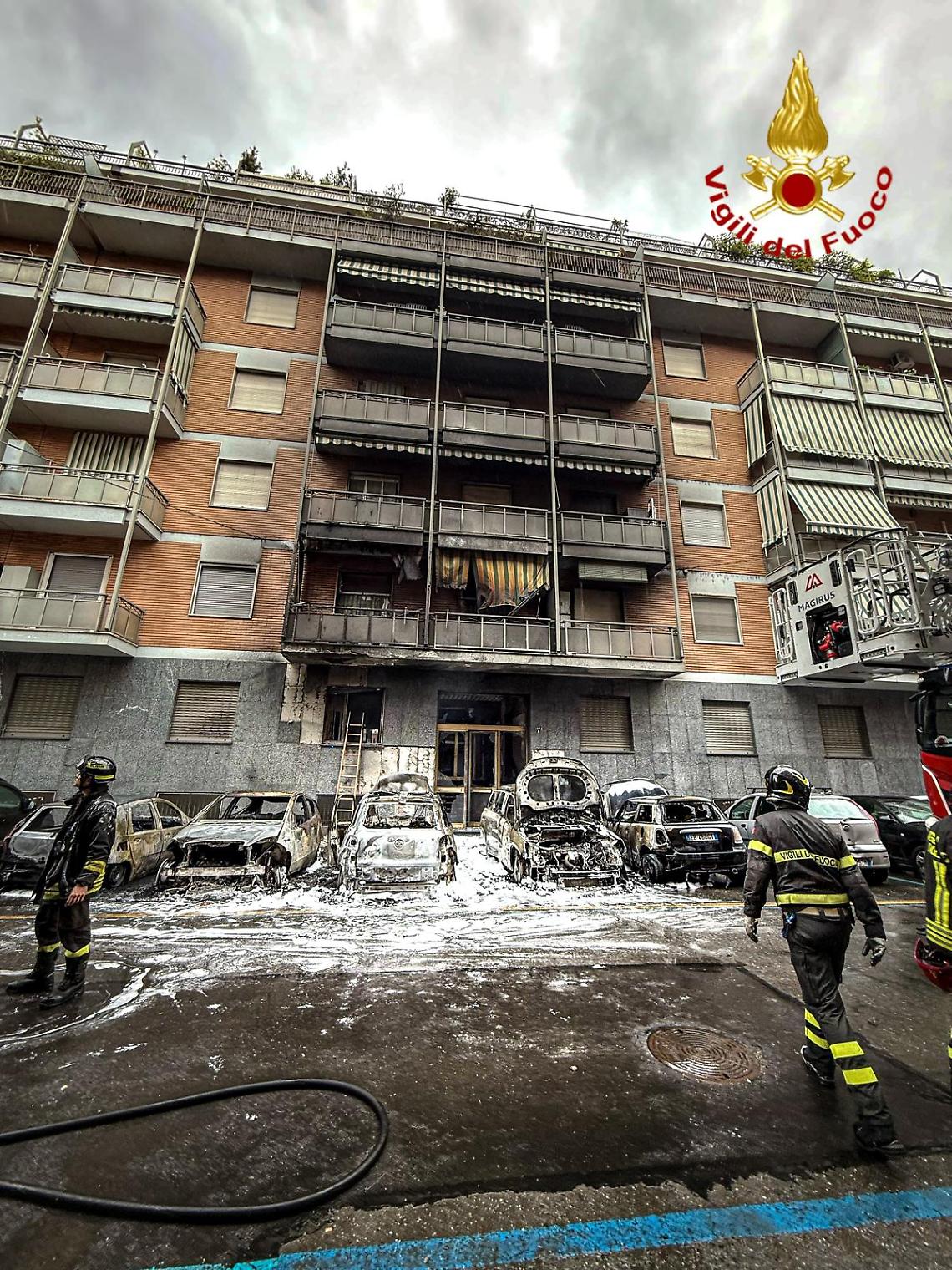Le auto incendiate