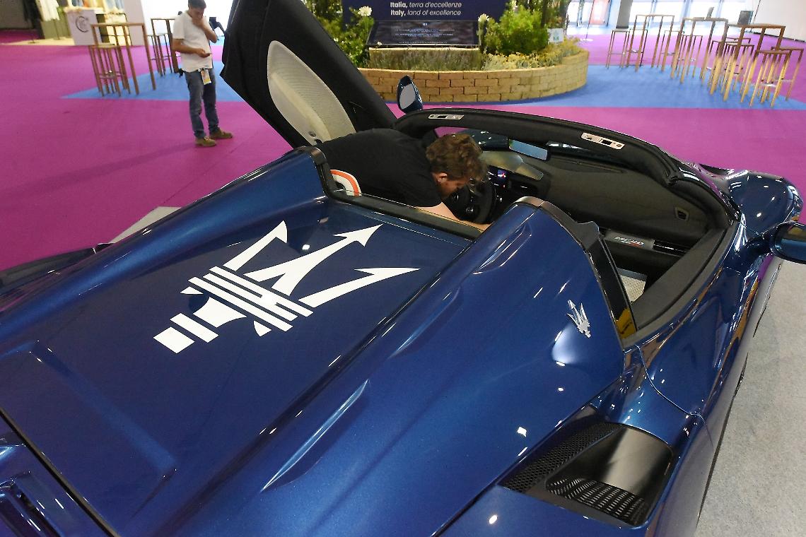 Maserati non si vende? Stellantis smentisce, ma il dubbio resta