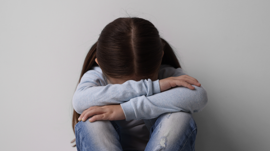 Gli abusi sono iniziati quando la piccola non aveva ancora compiuto 10 anni