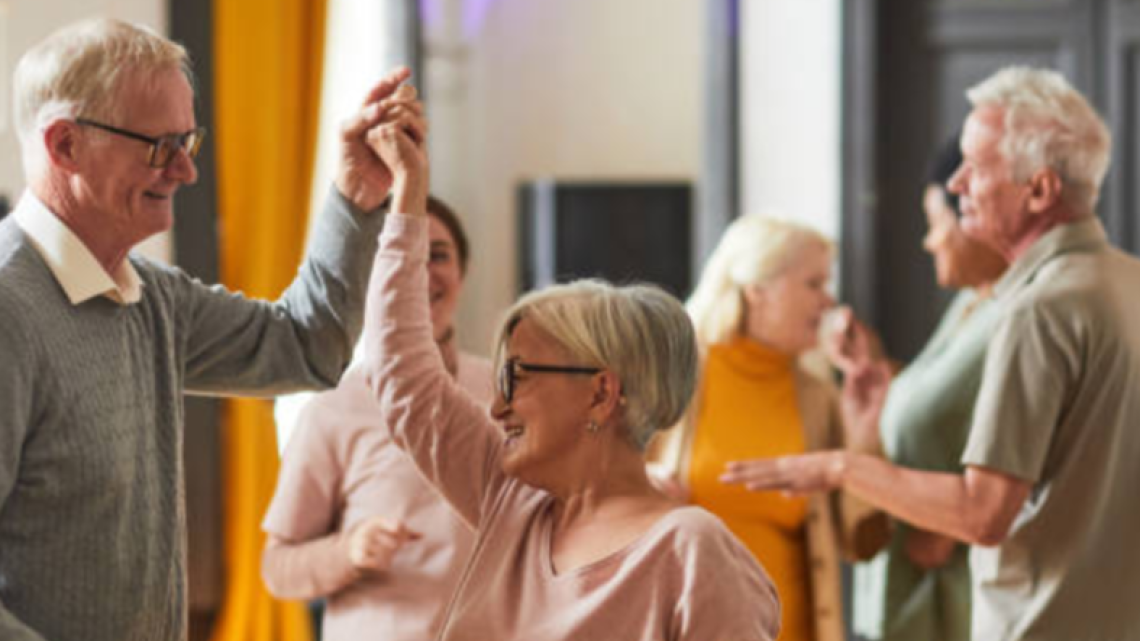 "Portami a ballare": tutto esaurito ai pomeriggi danzanti per la Terza età