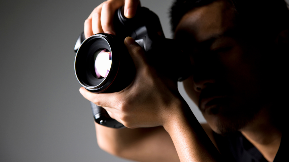 Fotografia di strada e privacy: le regole per evitare problemi legali