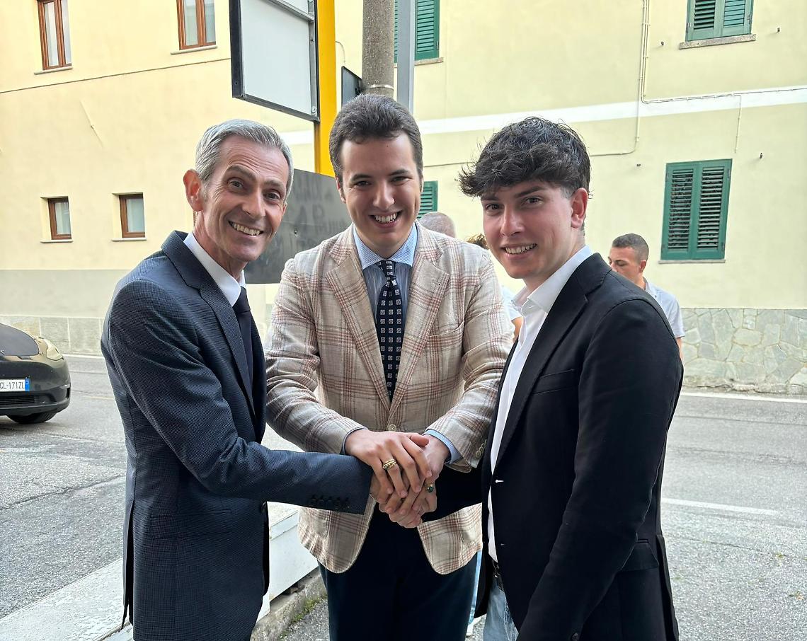 Berlusconi, Putin e Bush? No: Breccolotti, Guarino e Cantoni!