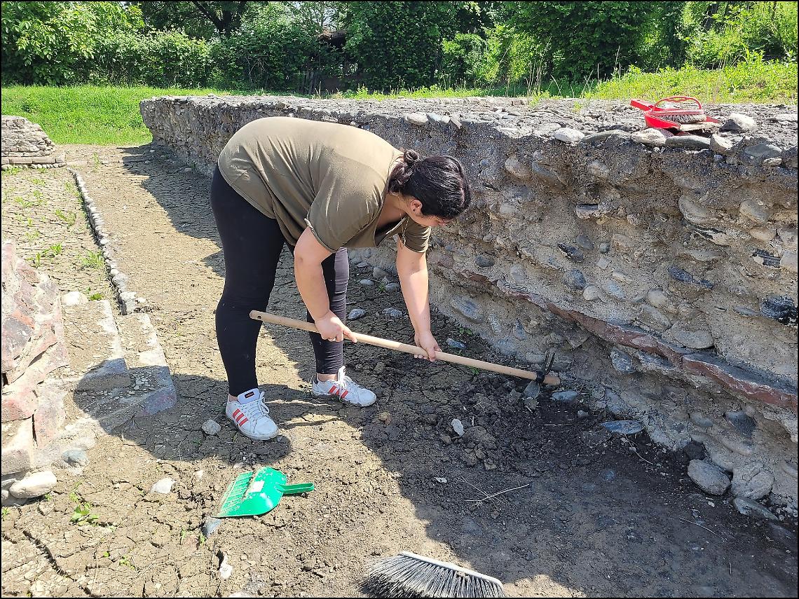 La rinascita di Industria: giovani e volontari ripuliscono le rovine romane
