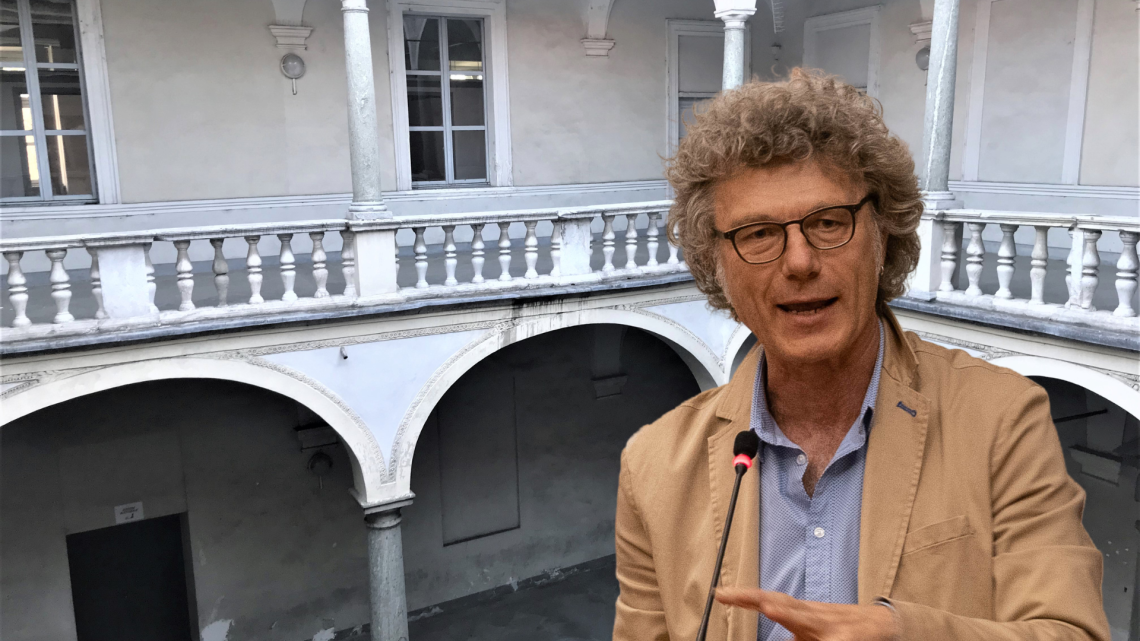 In foto l'assessore ai lavori pubblici Francesco Comotto
