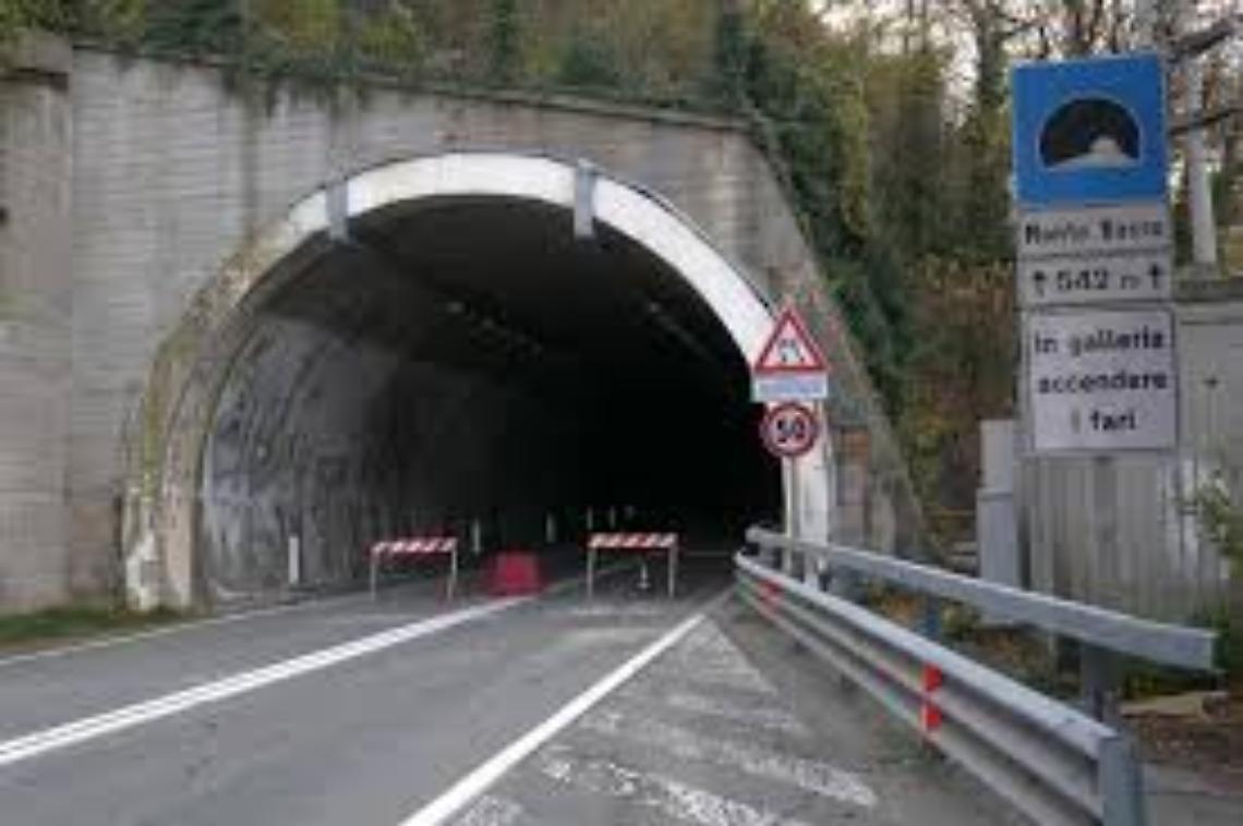 La galleria Montebasso riapre al traffico