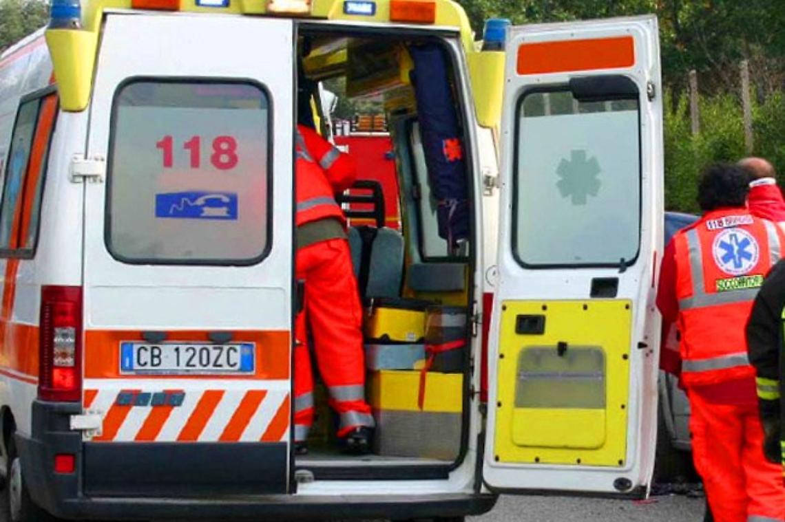 Tragedia a Caselette: scontro fatale tra moto e auto sulla ex statale