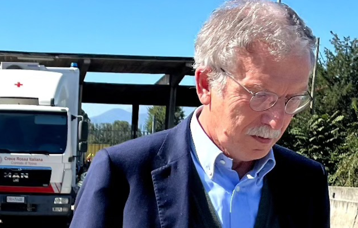 . Abrogano la legge, salvano i gettonisti: la sanità pubblica può morire