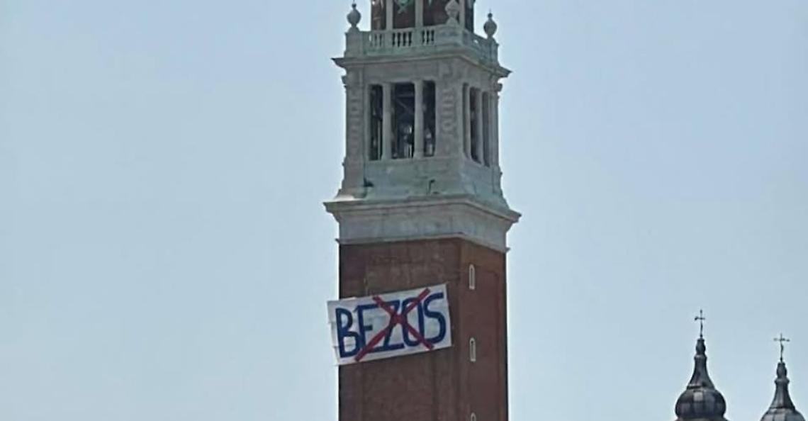 Bezos si compra Venezia per sposarsi. Ma la città si ribella