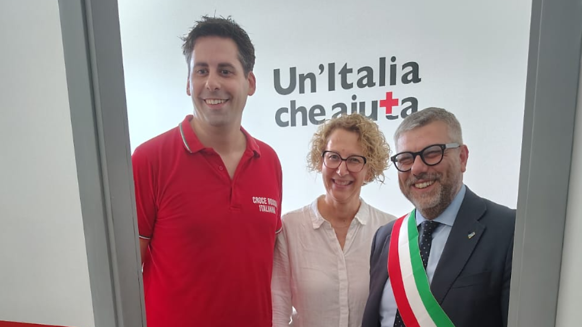 Farmacia Solidale, Leini apre le porte alla salute per tutti