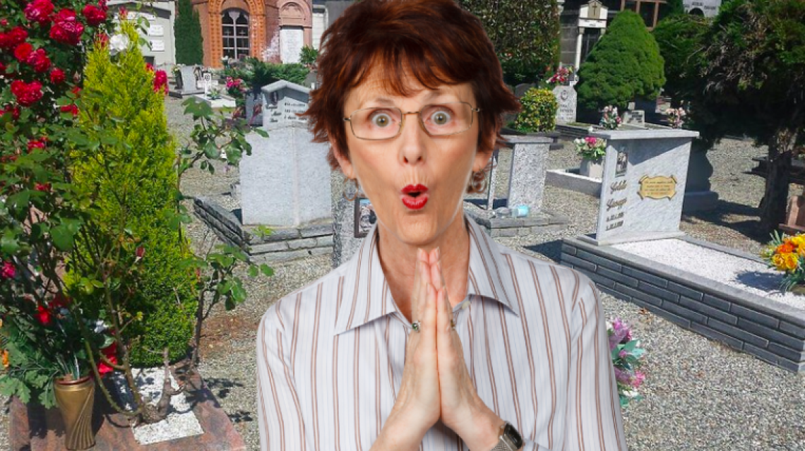 Un fosso otturato allaga il cimitero di Caselle: intervento tempestivo risolve il problema