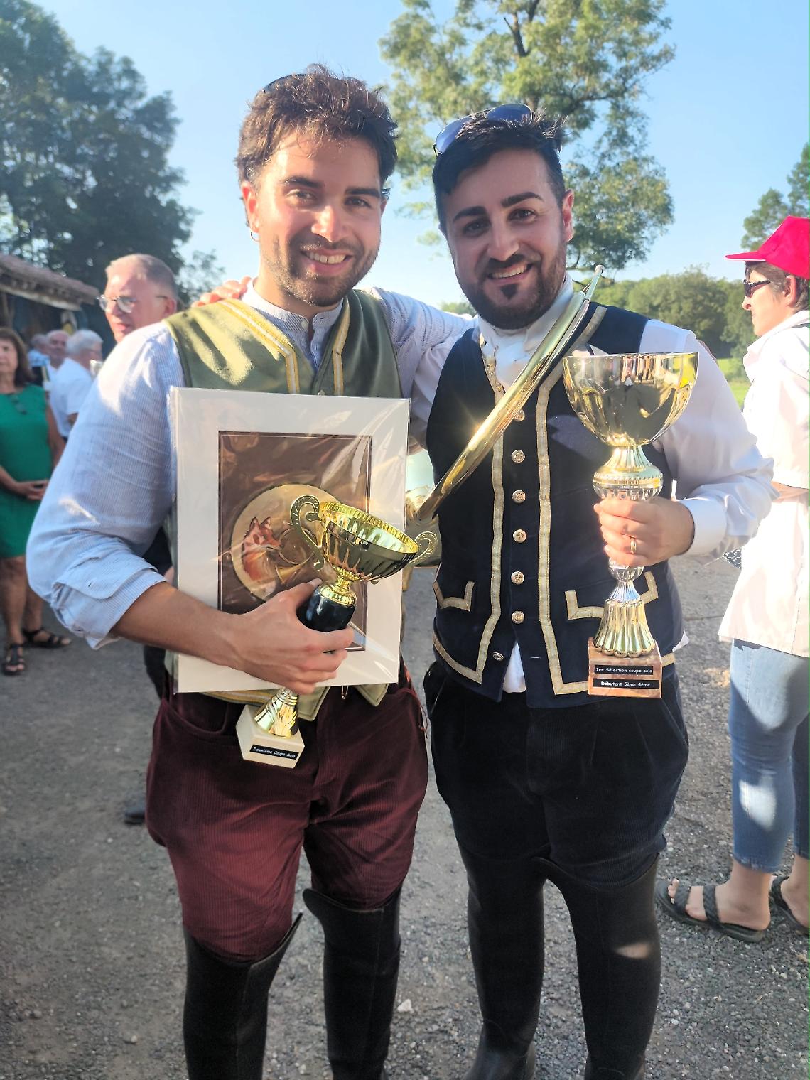 A sinistra Natan Zapponne 2° classificato della Coupe di 1°, 2° e 3° categoria,  a destra Donato Gavino Murru vincitore della Coupe di 4° e 5° categoria
