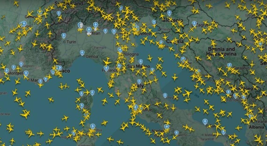 Caos voli per guasto radar: ecco cosa puoi chiedere come rimborso
