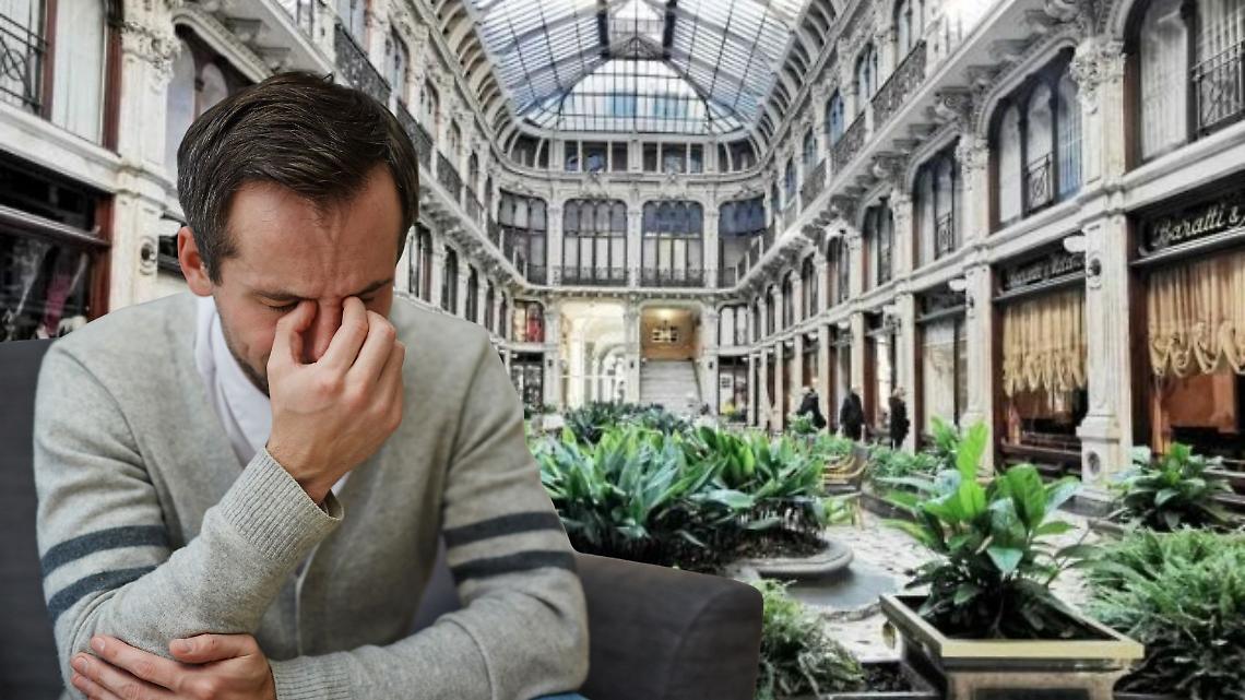 Galleria Subalpina nel mirino dei ladri: spaccate alla Luxemburg e da Baratti&Milano