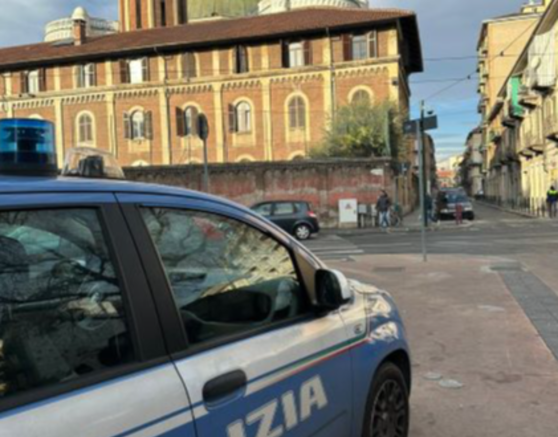 Cocaina e crack in casa: 29enne in manette 