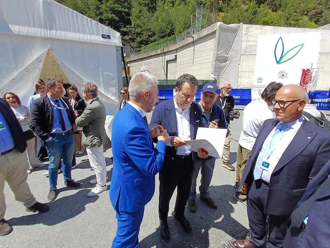 Ponti in bilico, fondi spariti: Salvini ignora il Piemonte