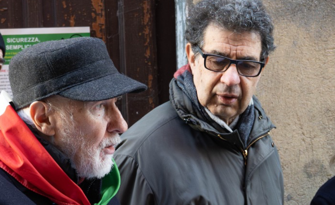 Striscione al cimitero ebraico: "scontro" tra Comunità ebraica, Anpi e sindaco