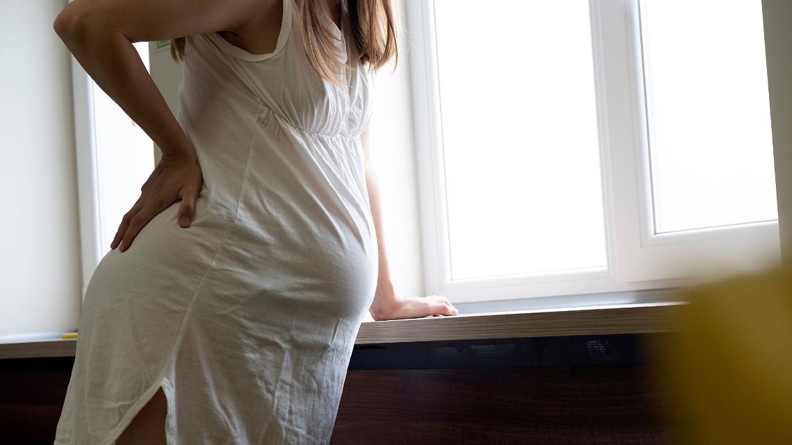 Un parto senza ospedale ma con tanta prontezza, mamma e bimbo sorridono già alla vita 