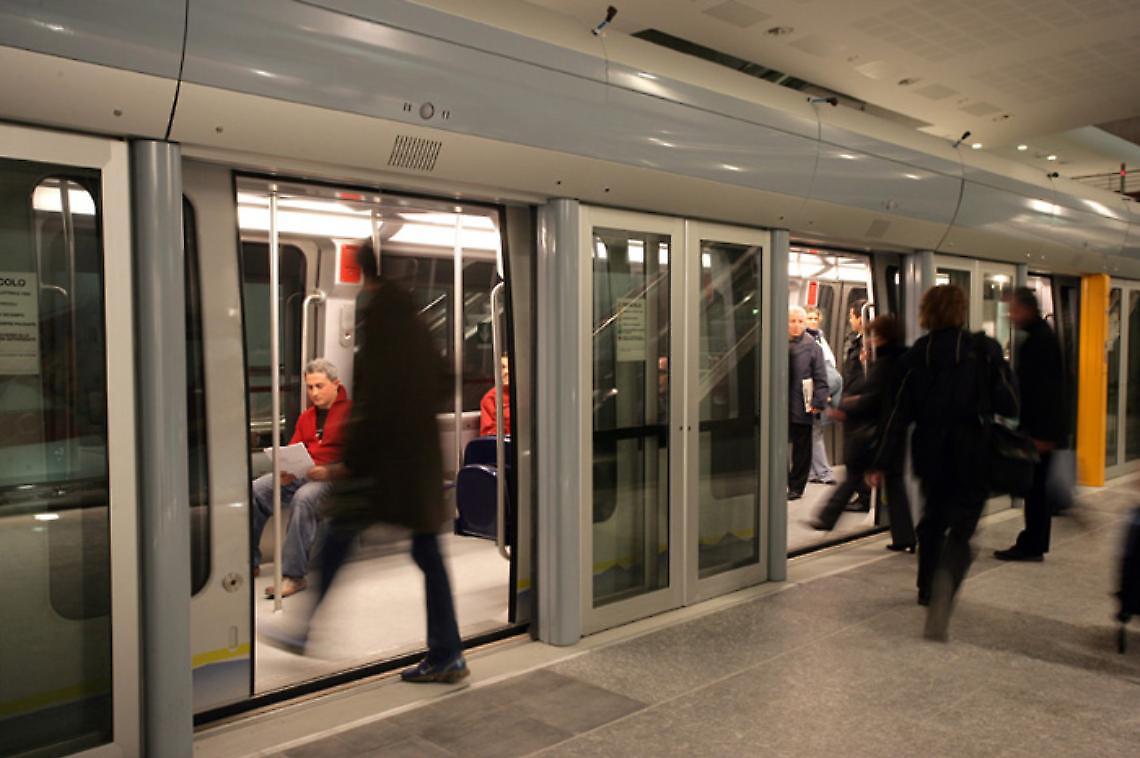 Aggressione in metro a Torino, due controllori Gtt presi a pugni alla stazione Monte Grappa
