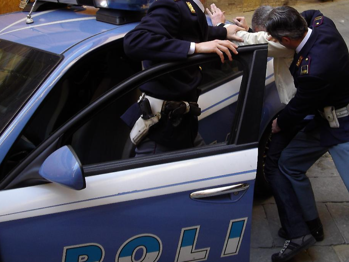 Geometra truffatore arrestato nel Vercellese