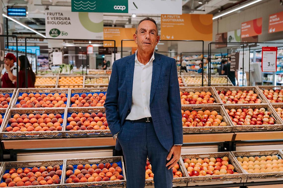 Strambino, il supermercato Coop riapre rinnovato: nuovo look e più servizi per i clienti