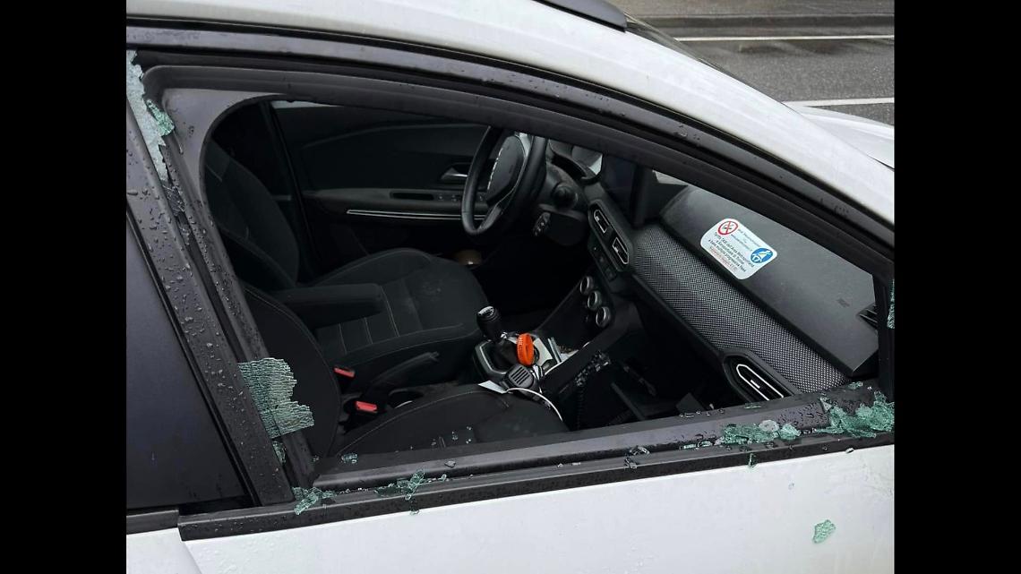 Taxi vandalizzato a Mappano