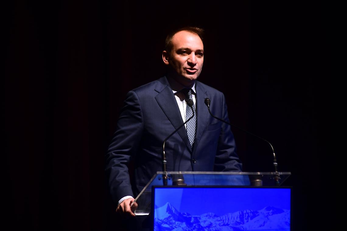 Lo Russo, il sindaco delle slide: Torino cade a pezzi tra cantieri e promesse mancate