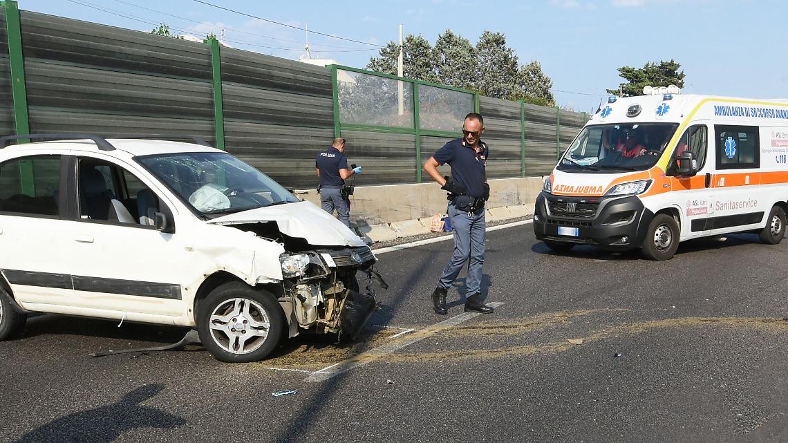 Incidente sulla ex 460