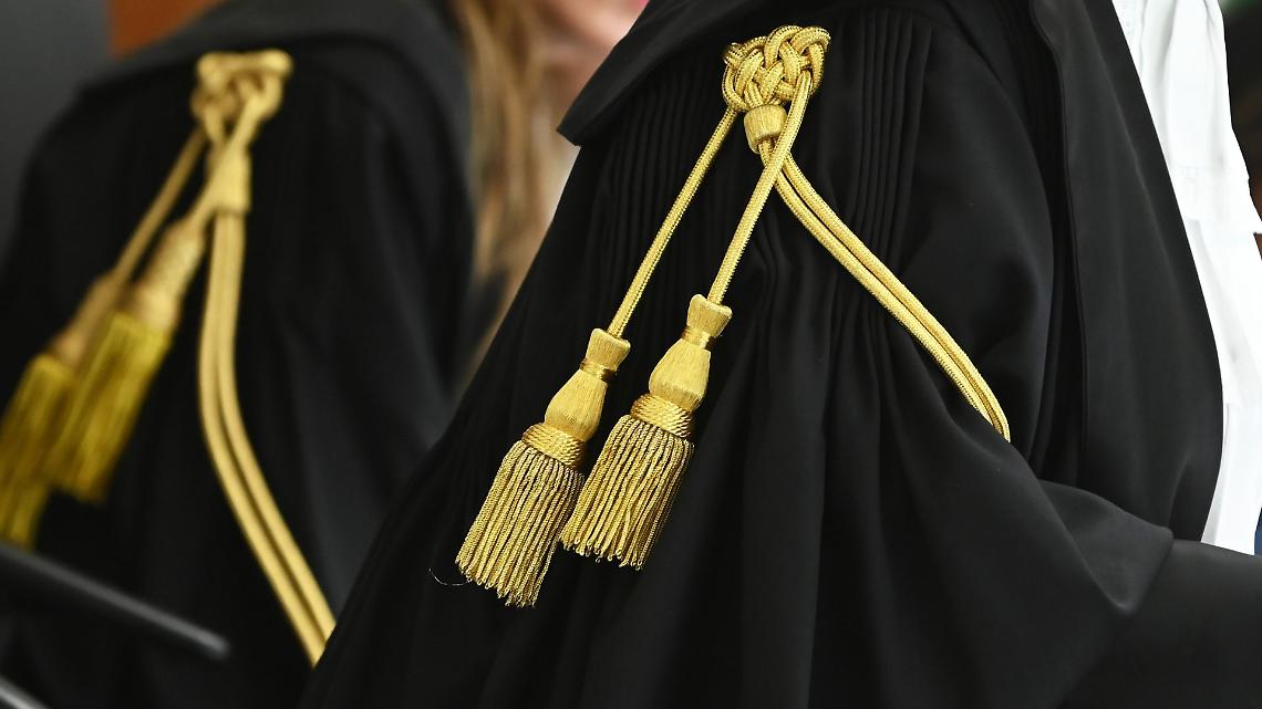 Pestaggio nella notte in Vanchiglia: quattro minorenni indagati per rapina