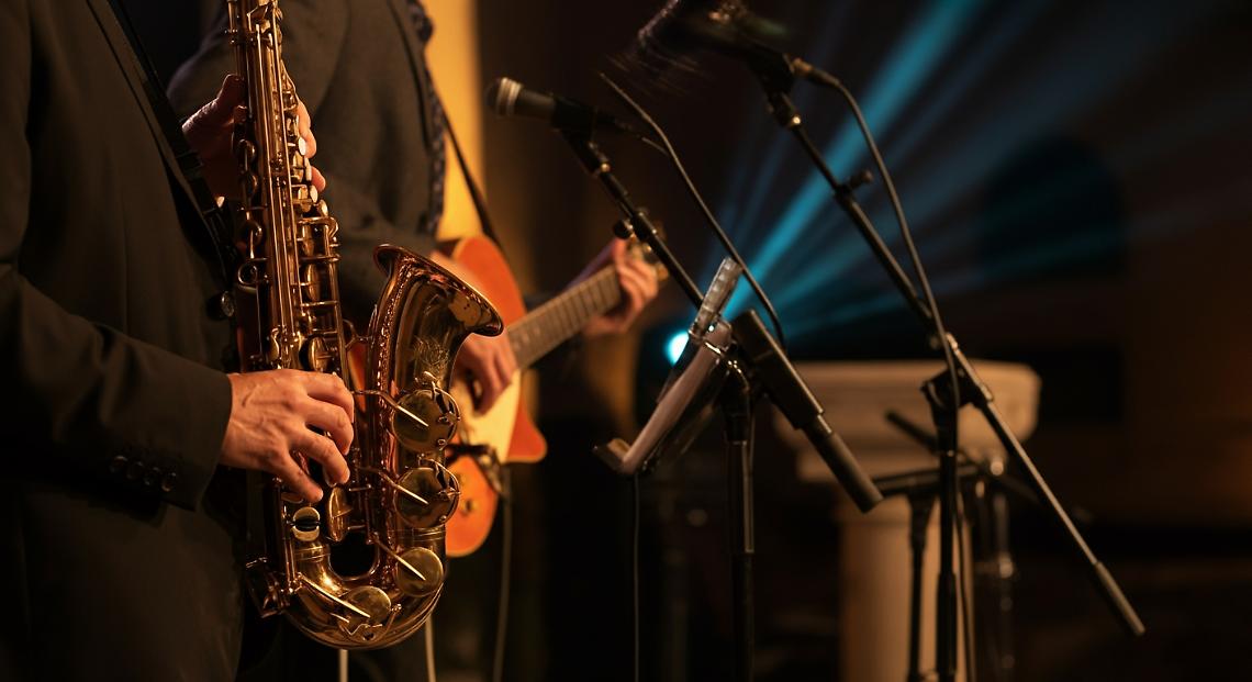 Mostra della Ceramica 2025: gran finale con swing, jazz e blues