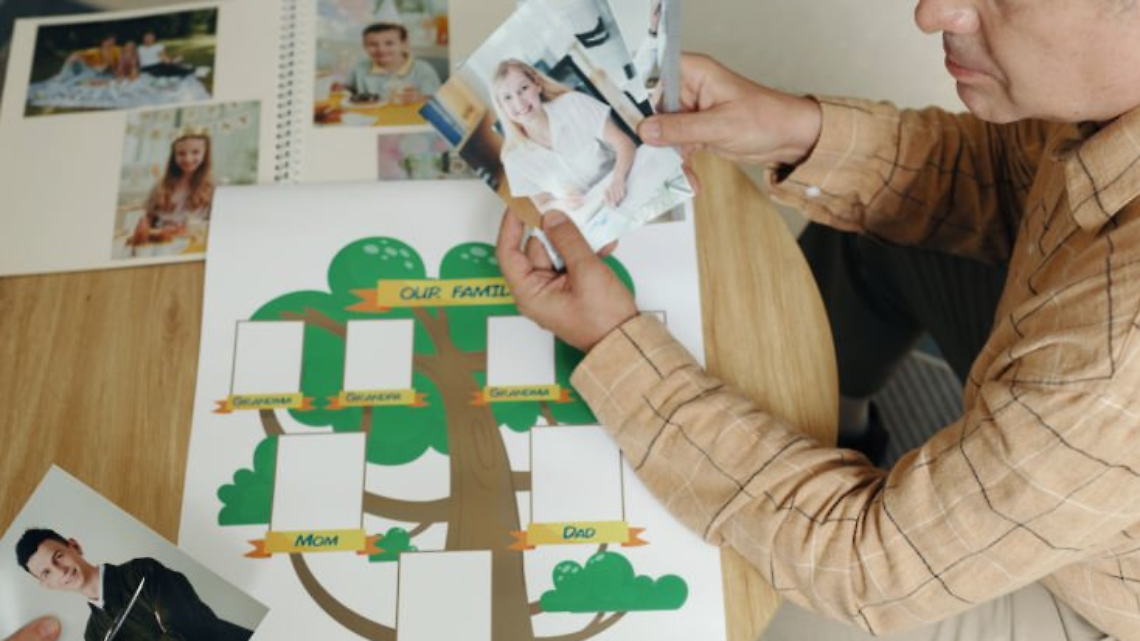 Cercando Radici: un viaggio nella genealogia per riscoprire la propria storia familiare