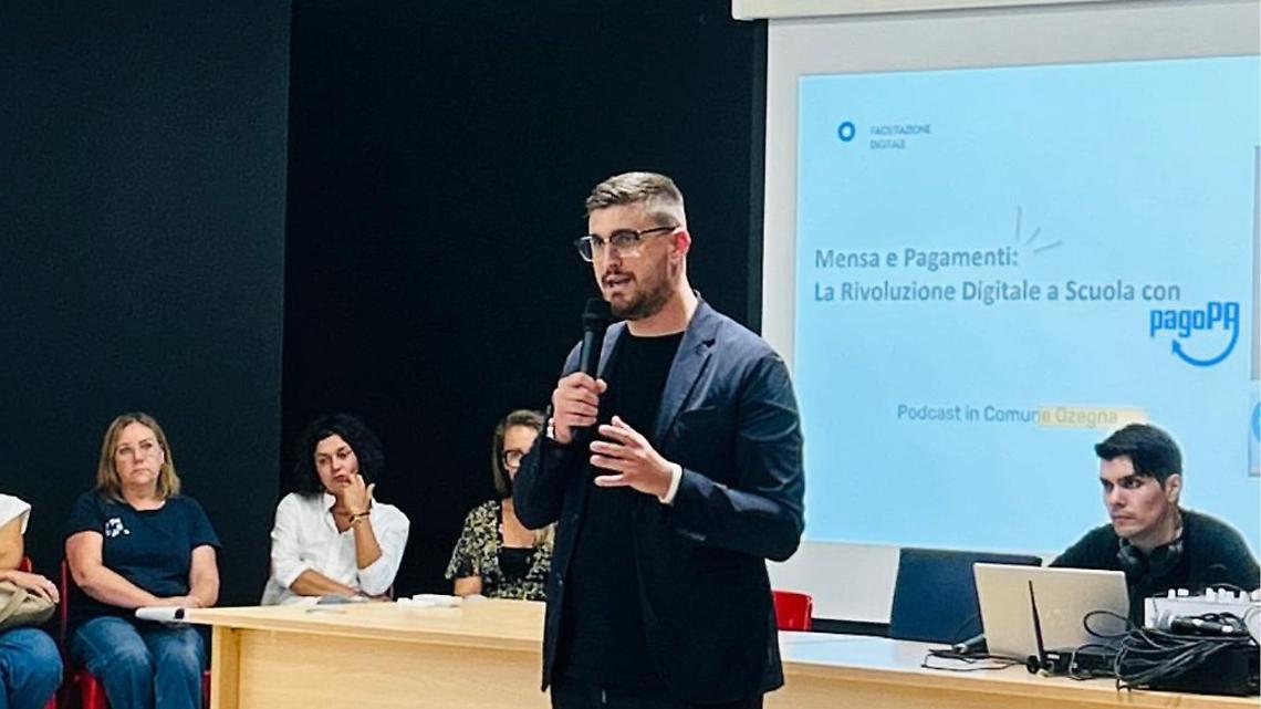 Ozegna porta la scuola nel digitale