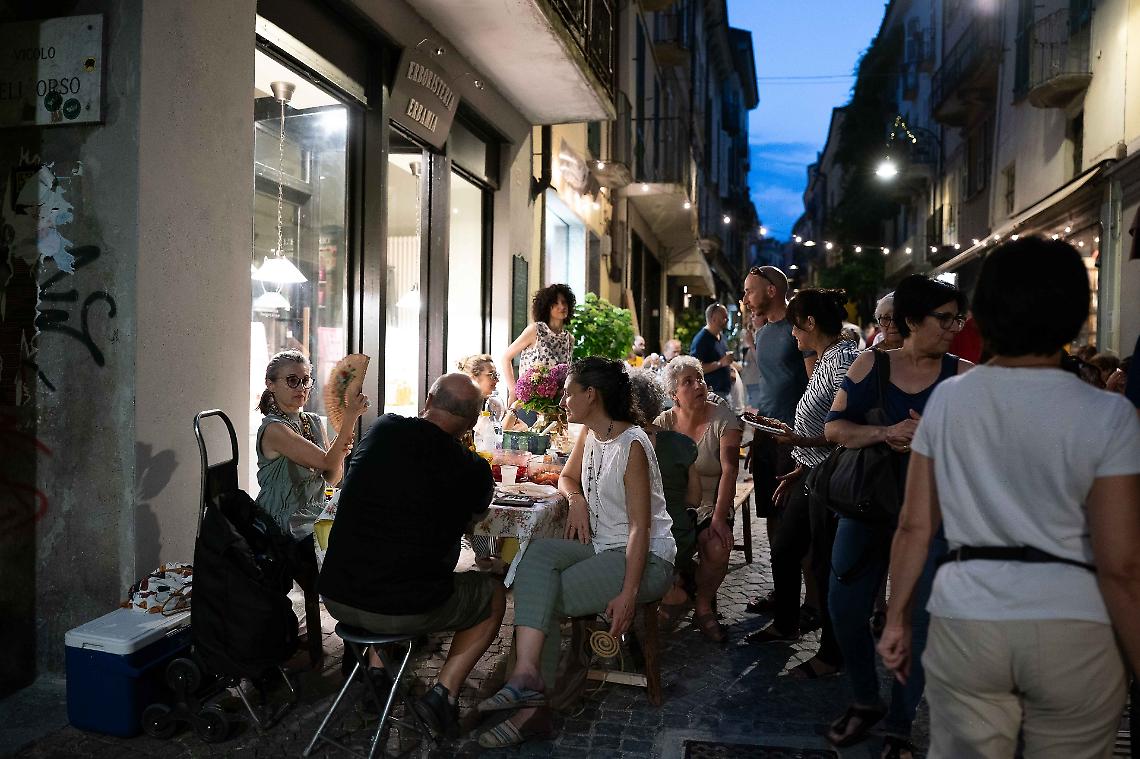Pic Nic in centro tra Arte e Musica: Ivrea si trasforma in un grande salotto a cielo aperto