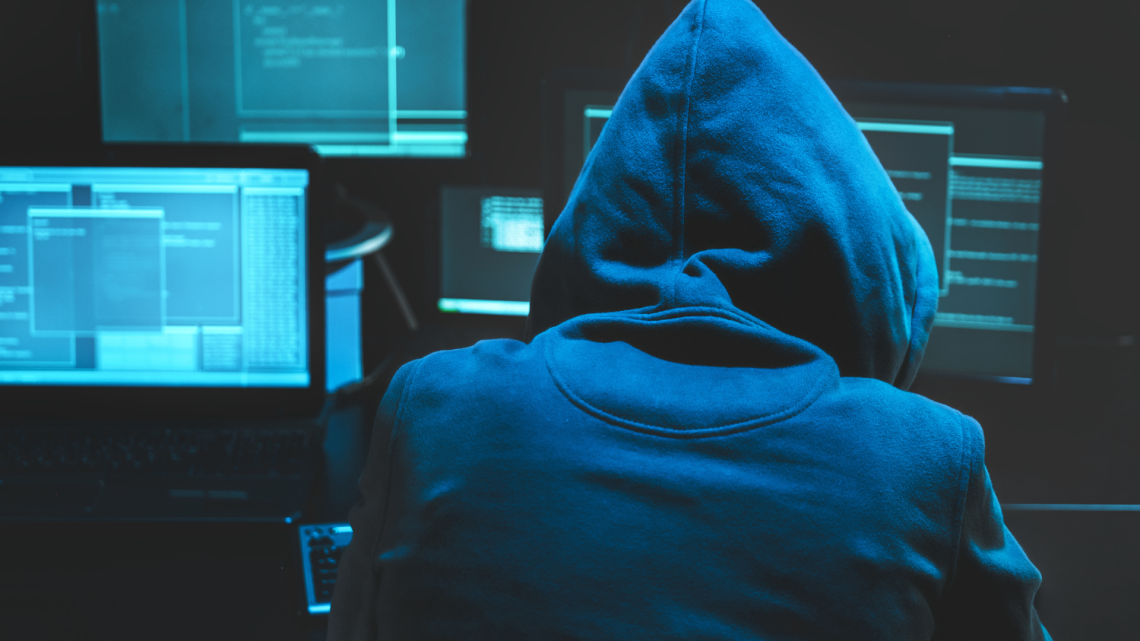 Hacker all’assalto degli aeroporti europei: caos a Londra, Berlino e Bruxelles