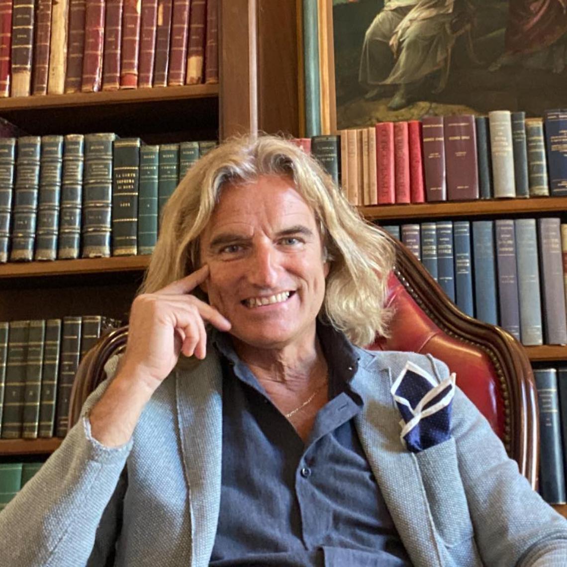 Vassia e Vannacci: "Non faccio politica, sono liberale. Mio padre era partigiano"